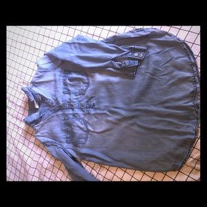 H&M maternity chambray top